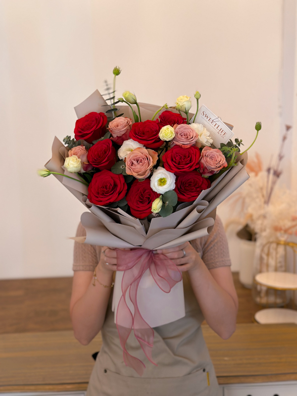 HAZEL Cappuccino and Red Roses Mixed Bouquet L by SweetLife & Co Florist Penang
