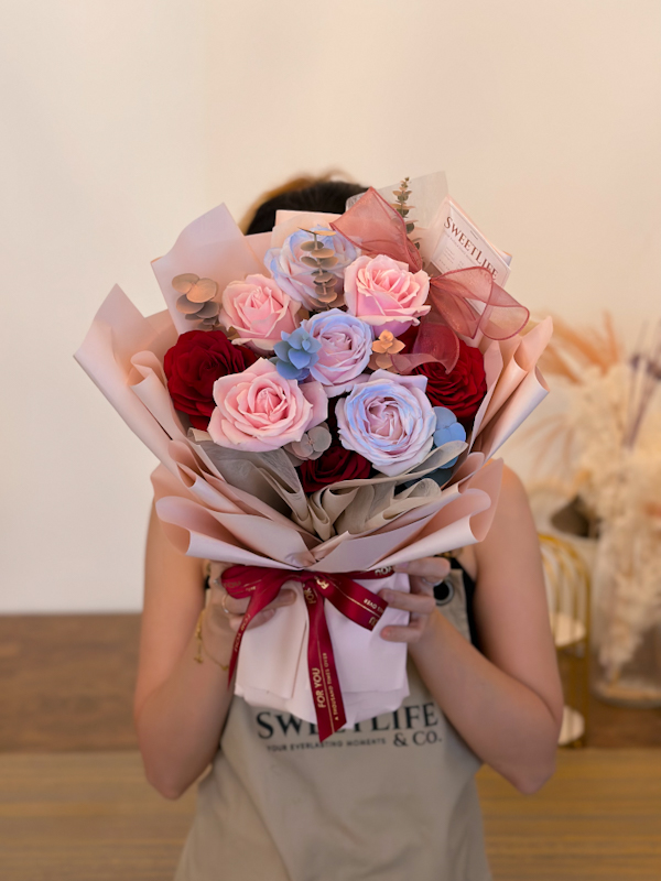 MERIDA Roses Bouquet L by SweetLife & Co Florist Penang