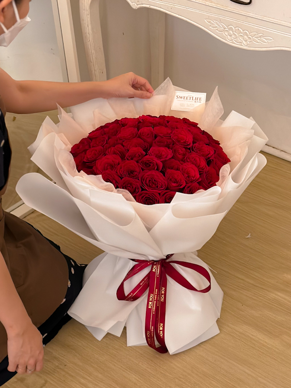 GRENA 50 Roses Bouquet by SweetLife & Co. Florist Penang