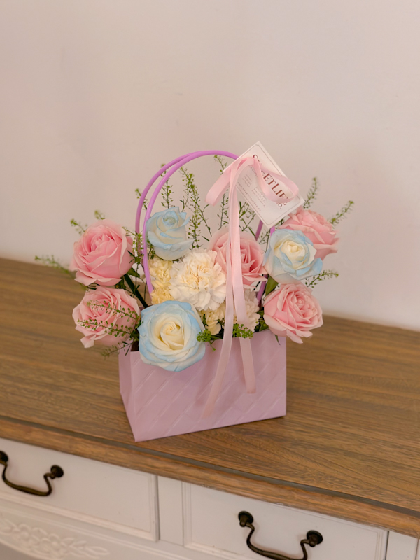 GLADISH Sweetie Bag Bouquet M by SweetLife & Co Florist Penang