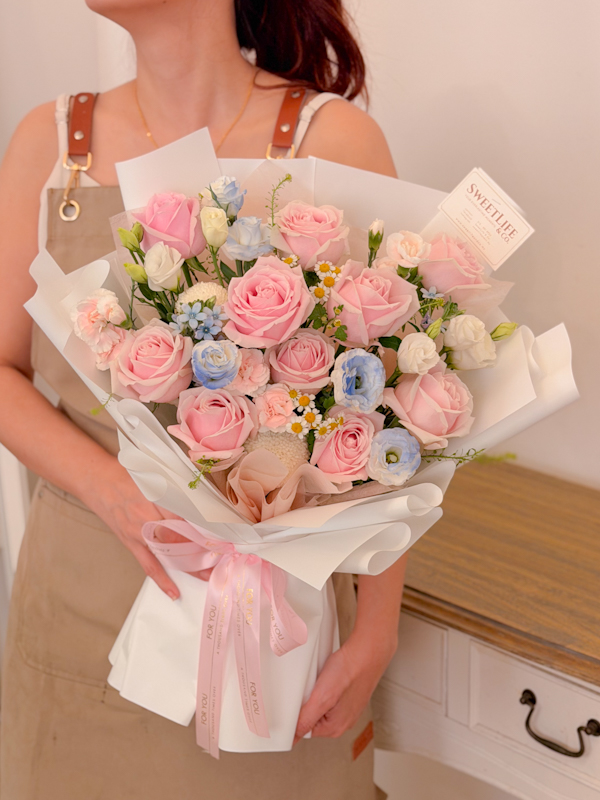 HANNAH Mixed Bouquet L by SweetLife & Co Florist Penang